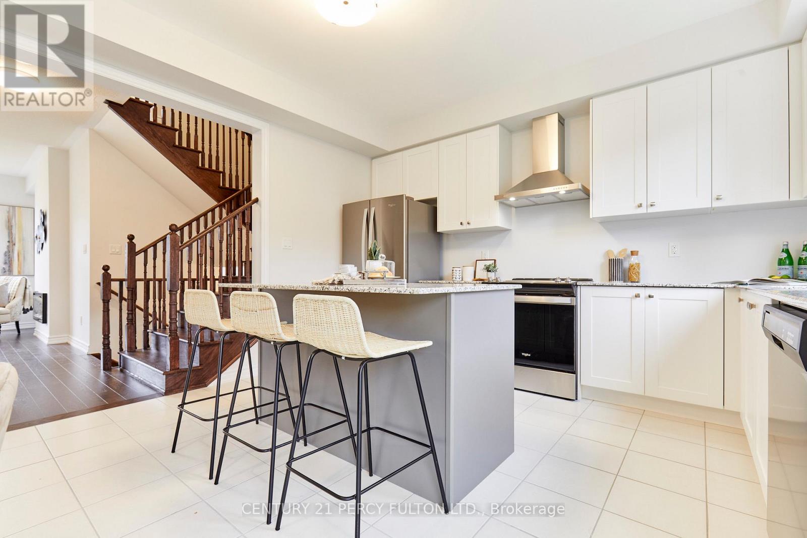 15 DOUET LANE - 17