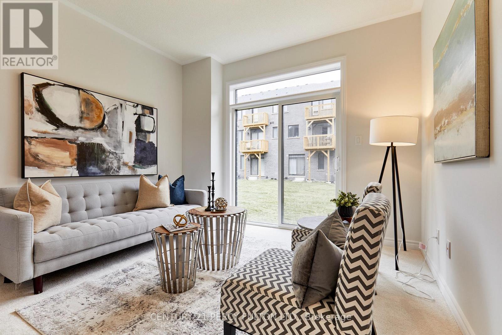 15 DOUET LANE - 33