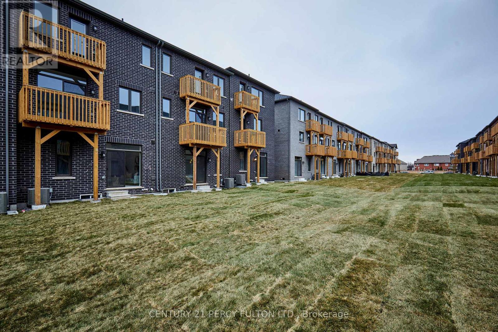 15 DOUET LANE - 37