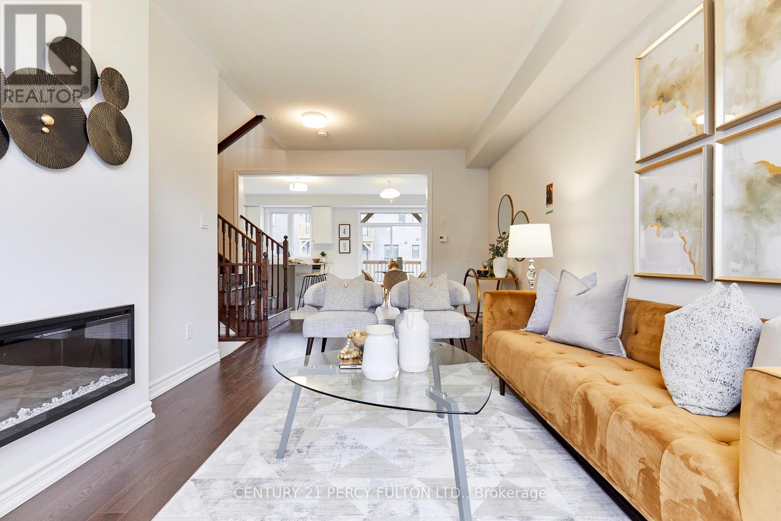15 DOUET LANE - 5