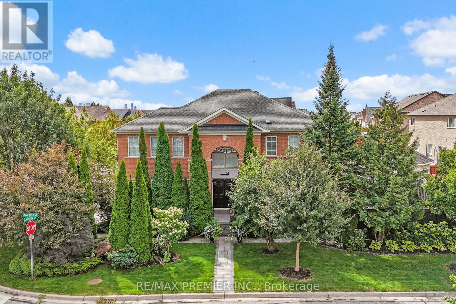 Photo of 124 KINGSVIEW DRIVE