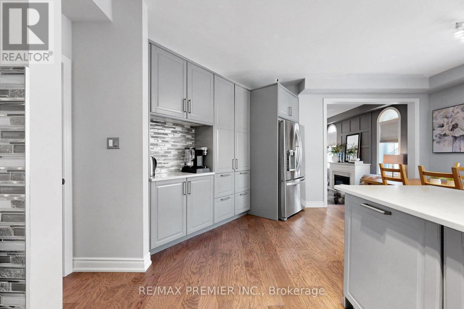 124 KINGSVIEW DRIVE - 13