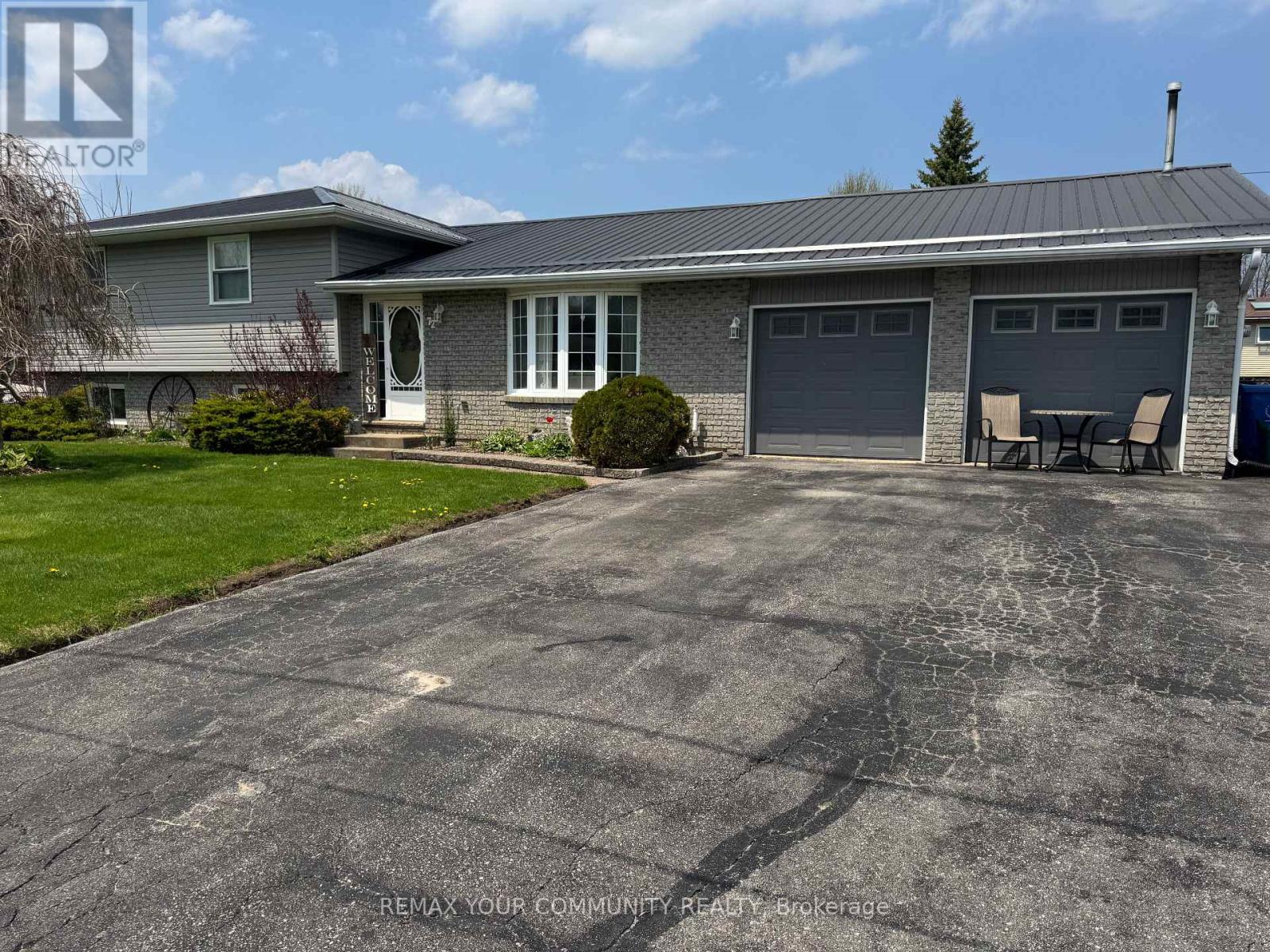 72 DOUGLAS STREET - 2