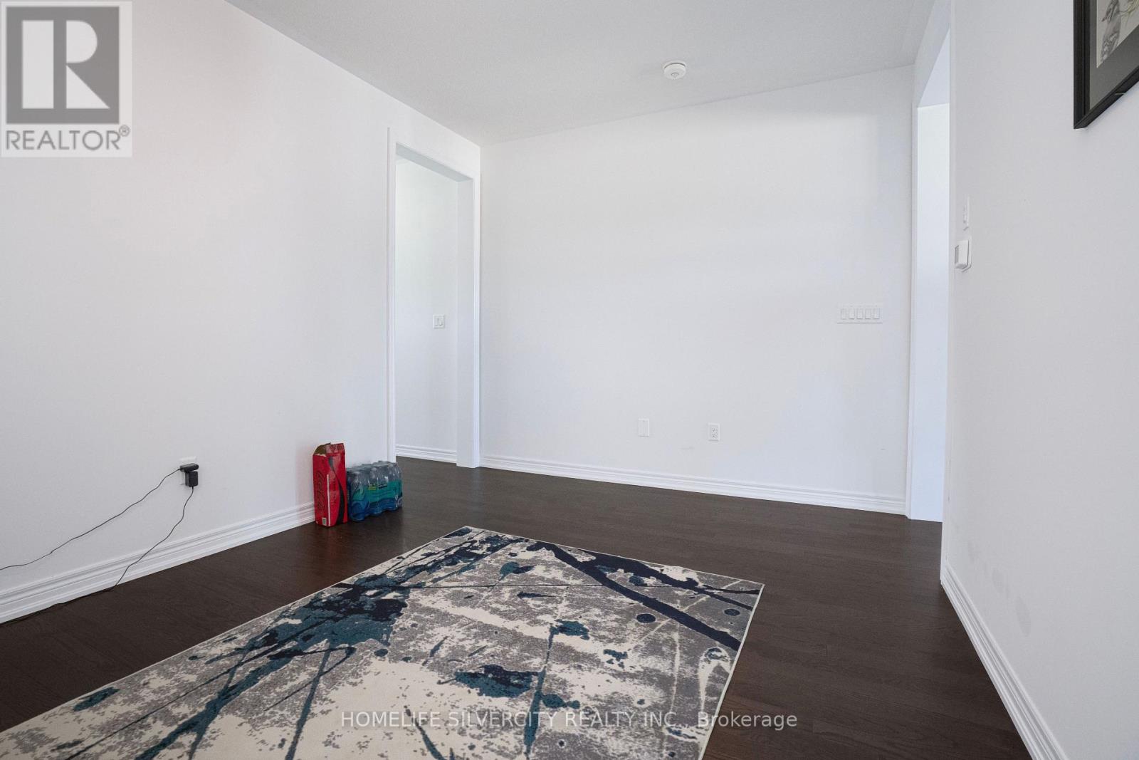 12 KINGSBURY TRAIL - 12