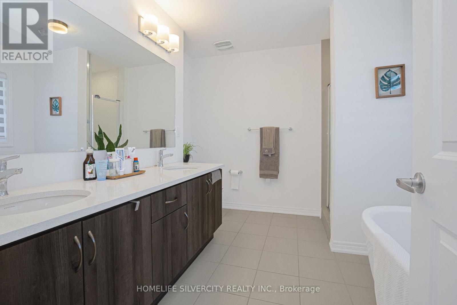12 KINGSBURY TRAIL - 39