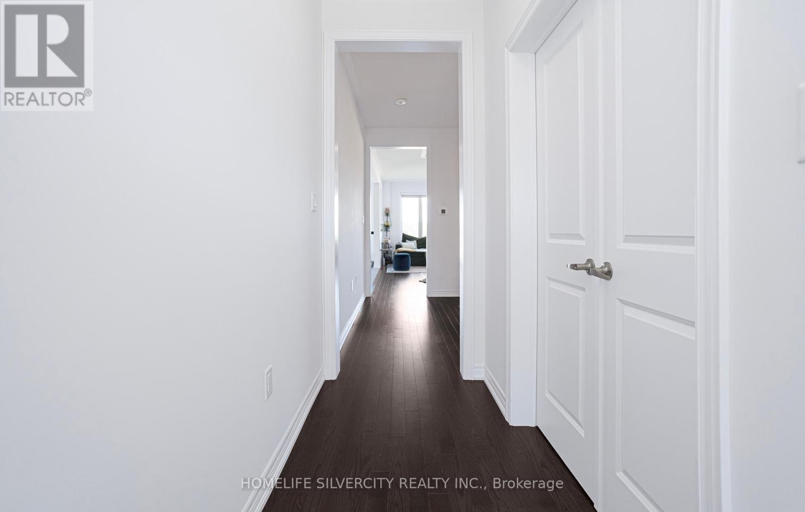 12 KINGSBURY TRAIL - 8