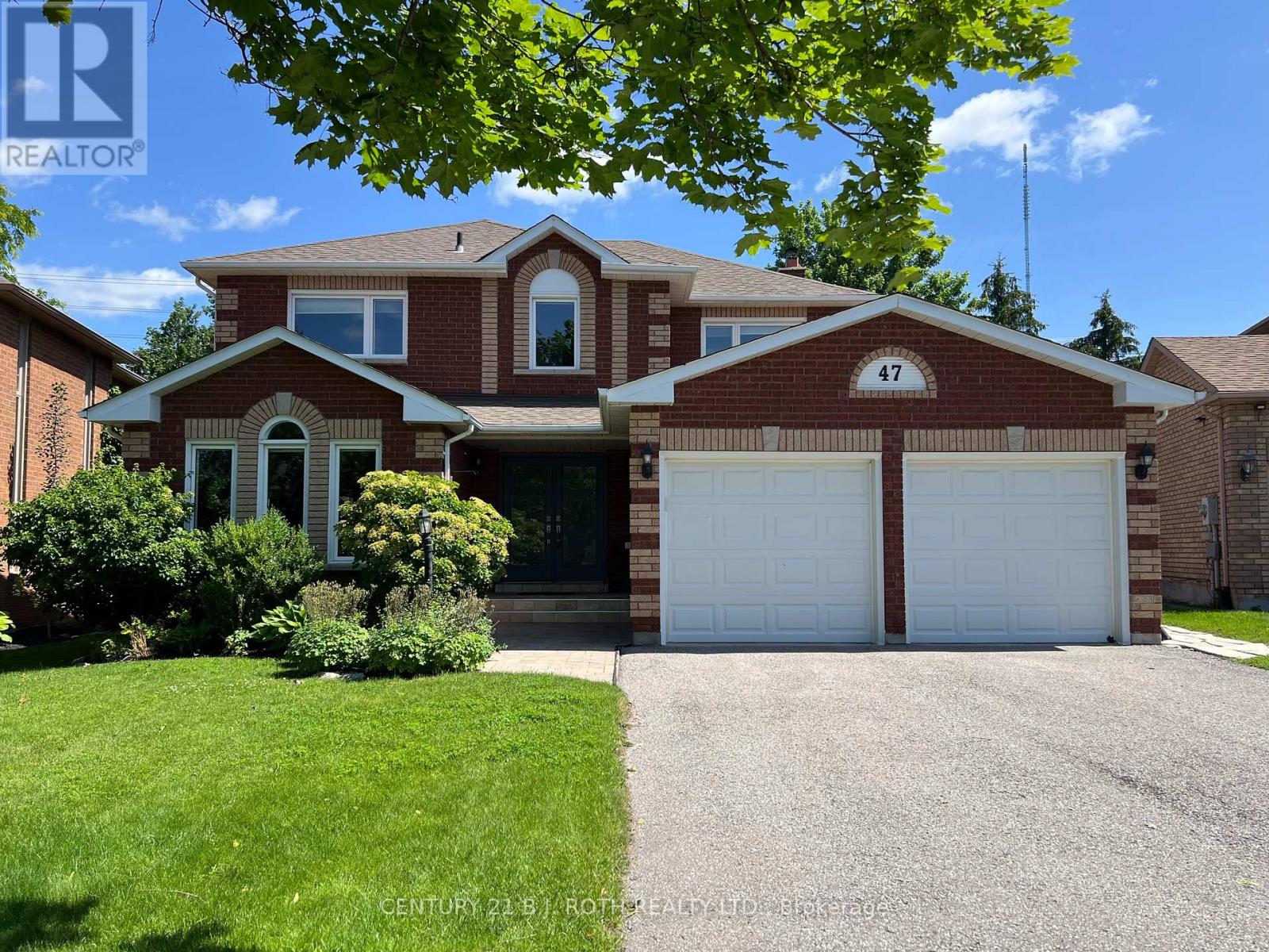 47 LOOKER DRIVE - 1