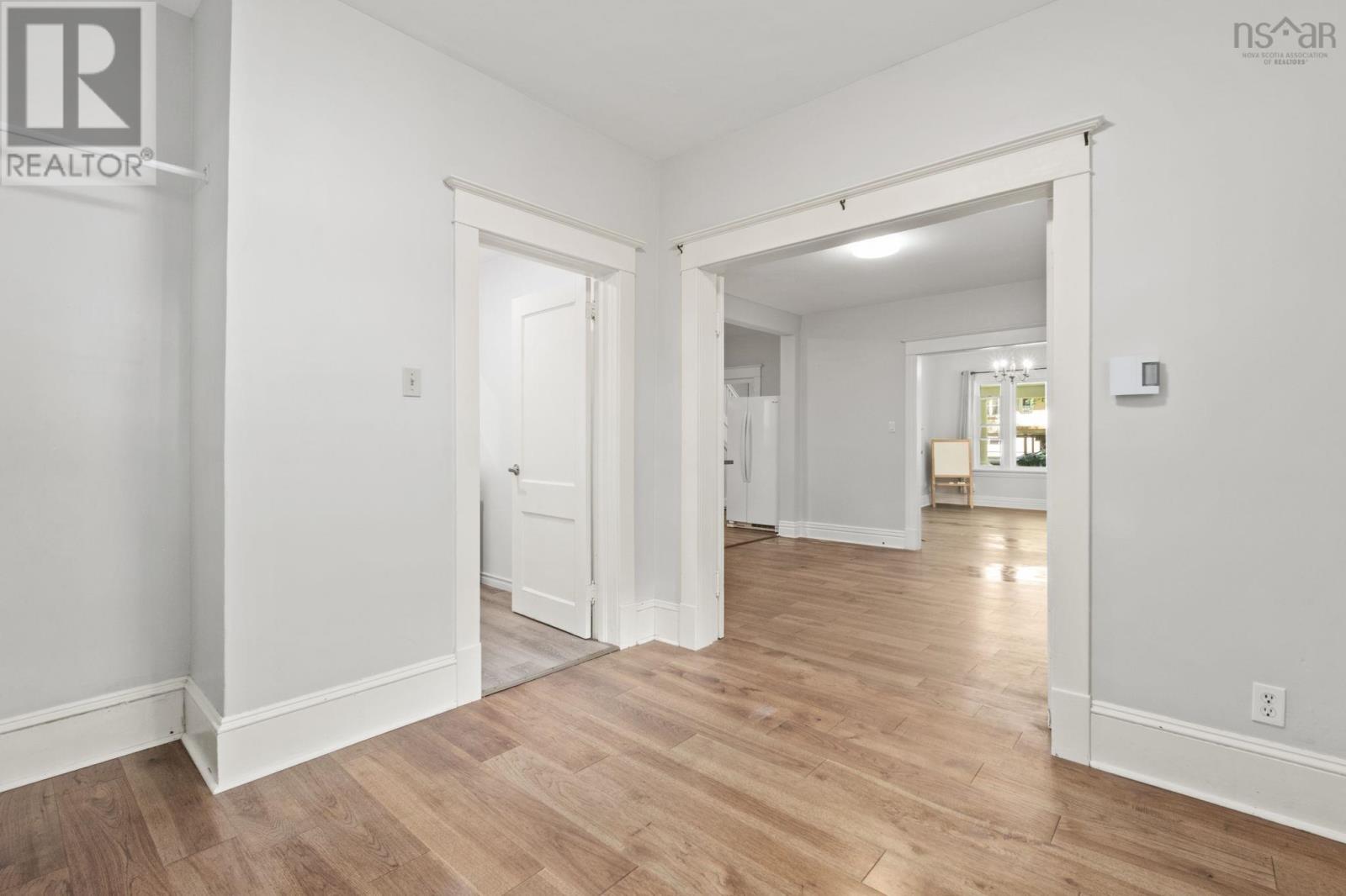 1684 Walnut Street - 11