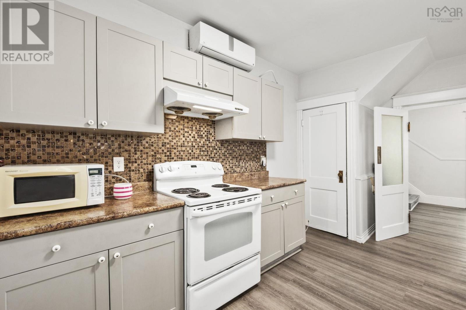 1684 Walnut Street - 15