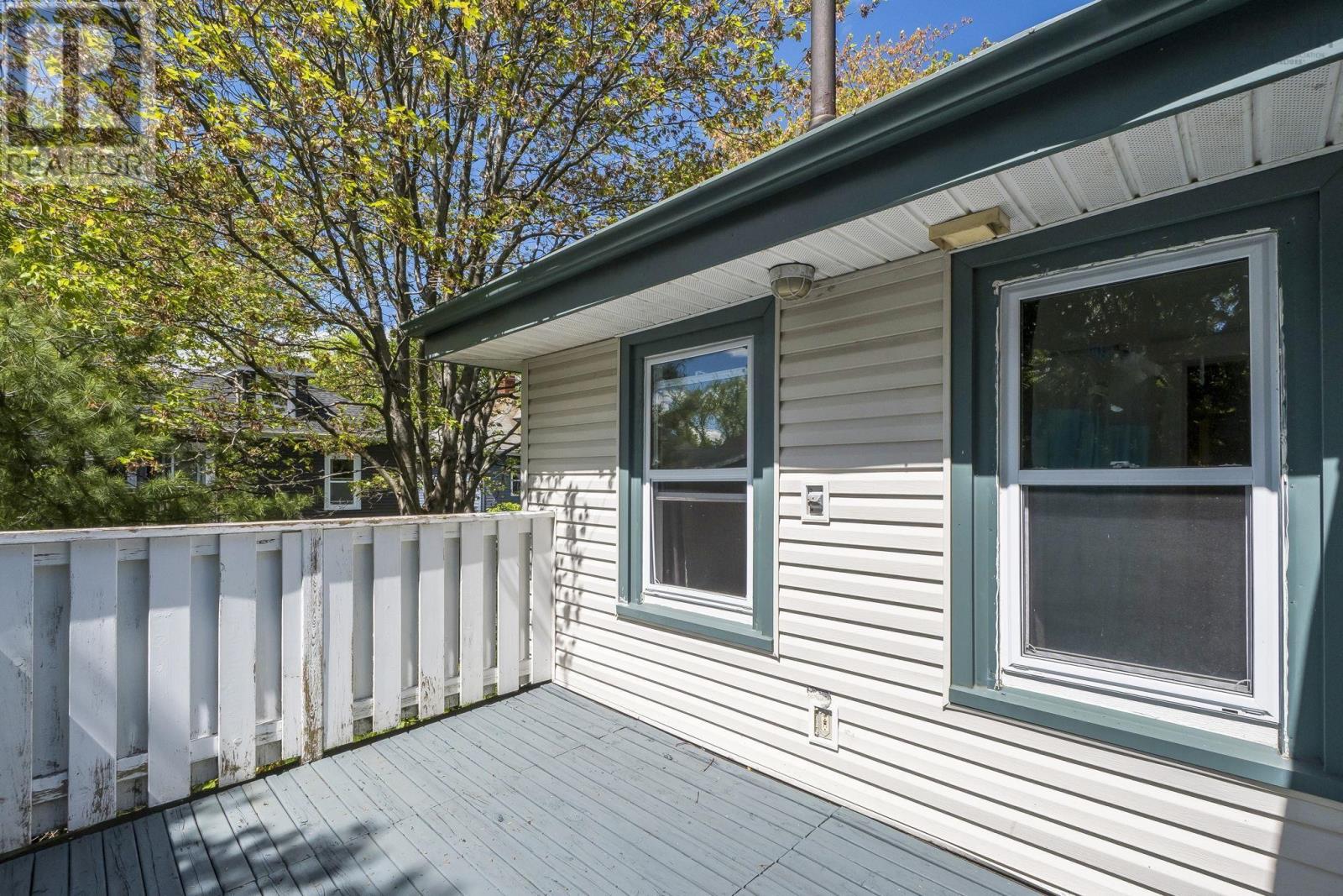 1684 Walnut Street - 32