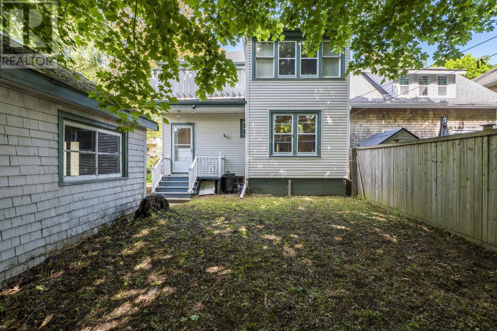 1684 Walnut Street - 34