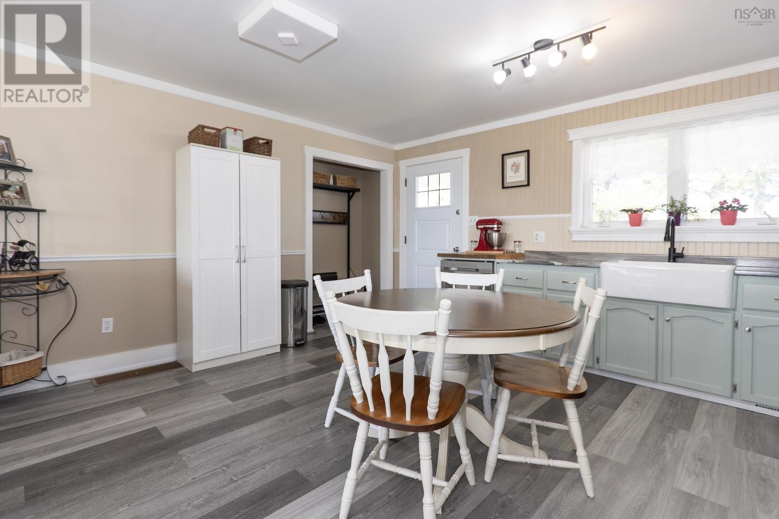 144 Smith Road - 12
