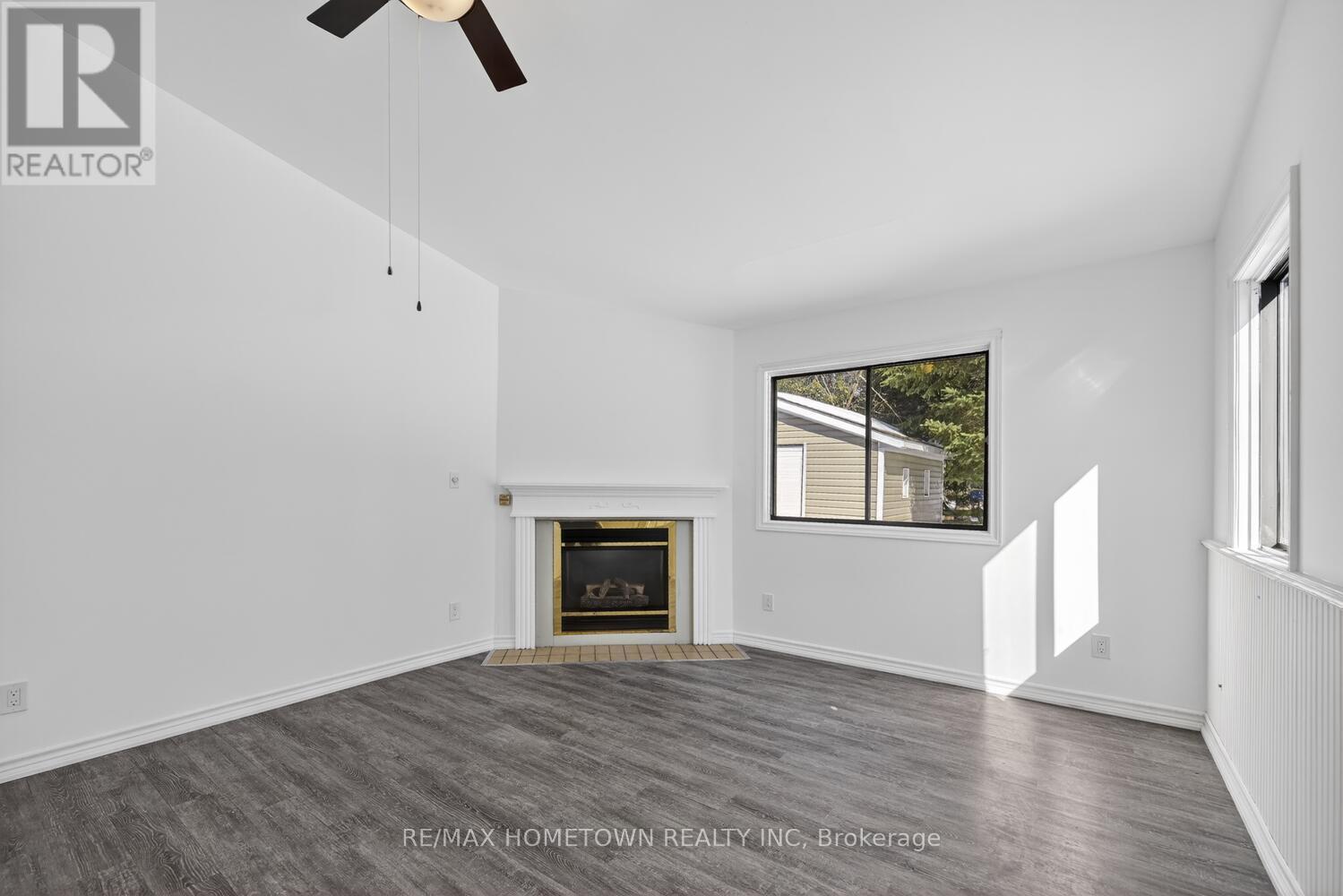 31 VANIER DRIVE - 16