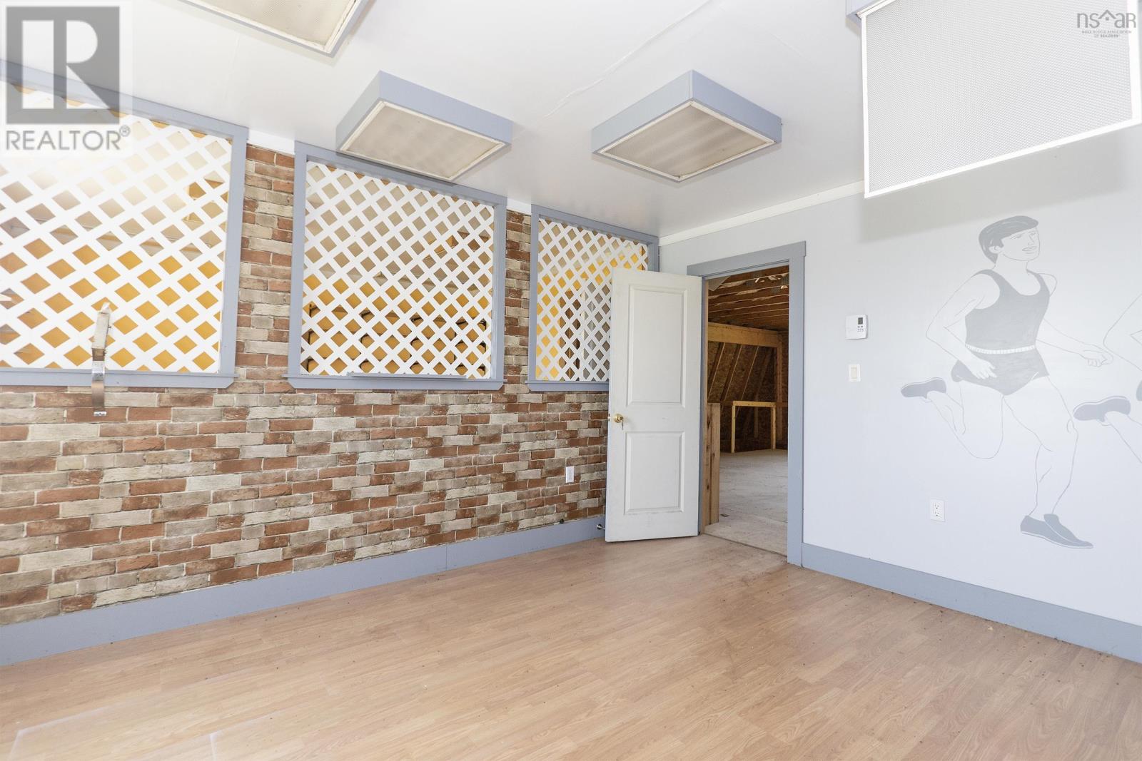 144 Smith Road - 46