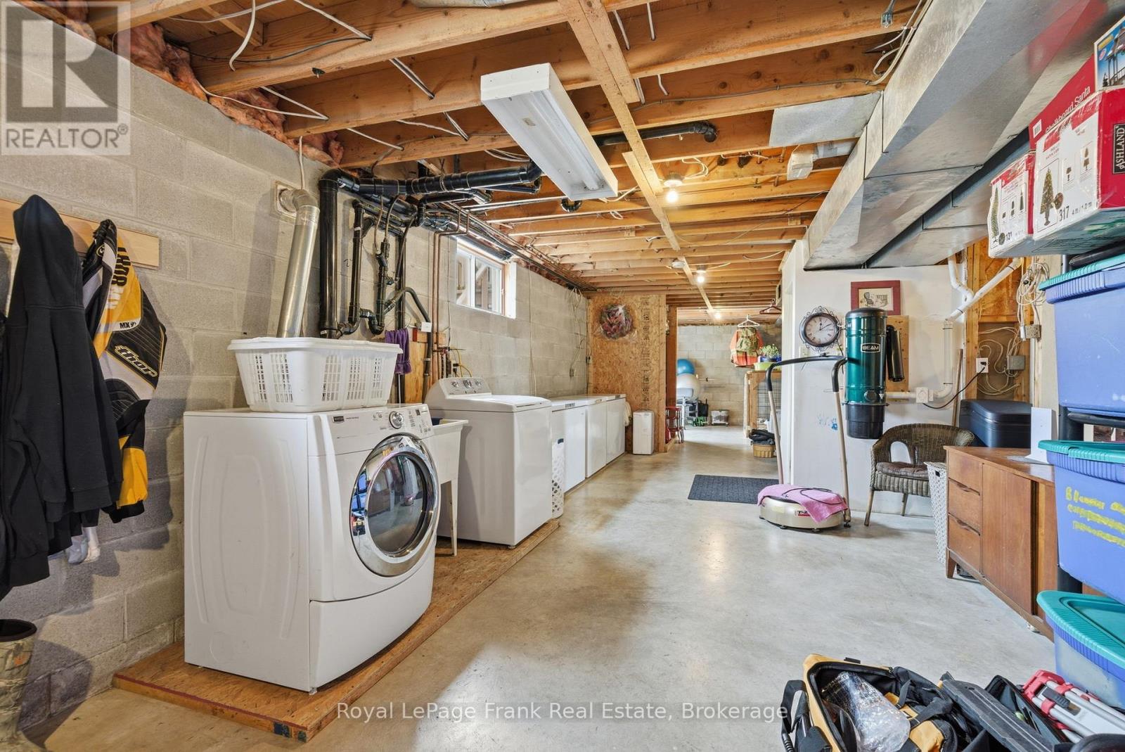 128 RIVER ROAD - Image 31