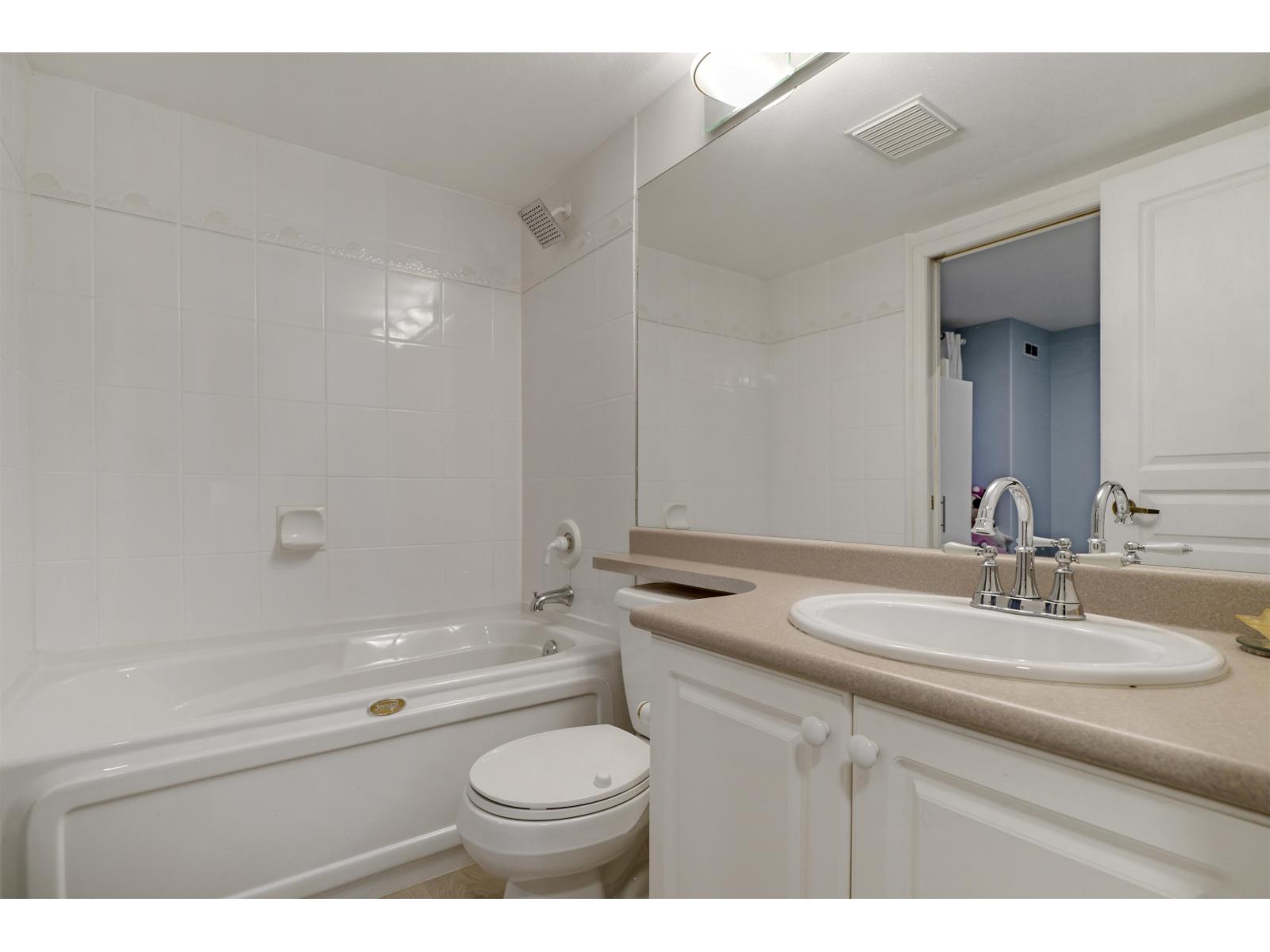 3 Bed, 4 Bath House for Sale in Surrey – 5 15432 16A AVENUE, Surrey – MLS# R3141604 - Image 11