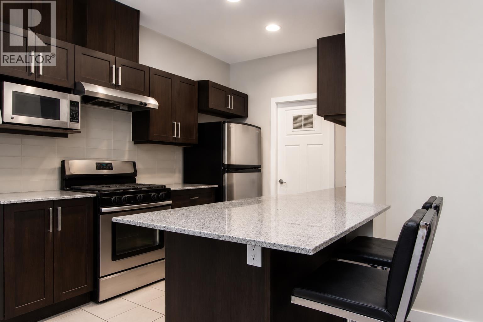 601 1212 MAIN STREET, Squamish