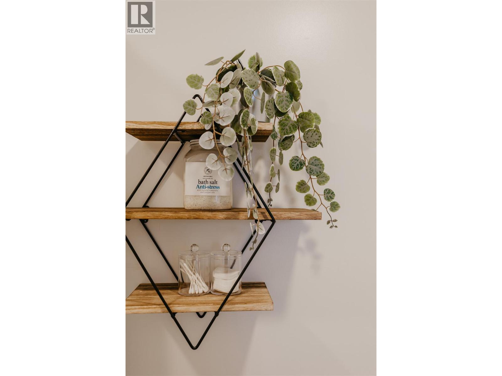 #405 1232 Ellis Street - 40