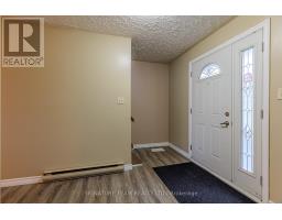 401 Broadview Drive, Pembroke, ON K8A7W2 Photo 23