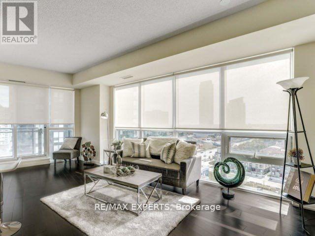 #1002 510 CURRAN PLACE - 2
