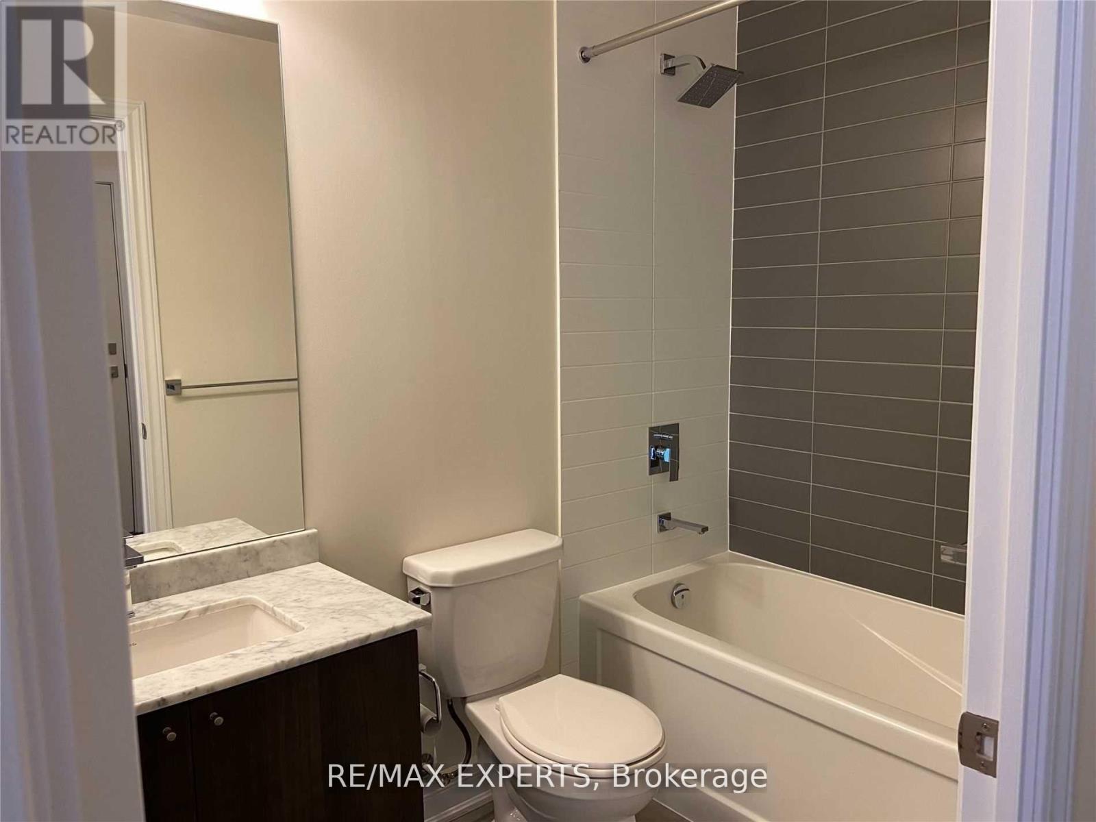 #1002 510 CURRAN PLACE - 25