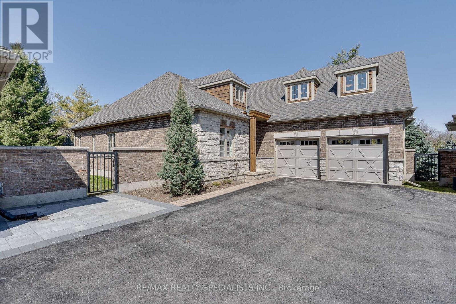 #2 3 REDDINGTON DRIVE - 2