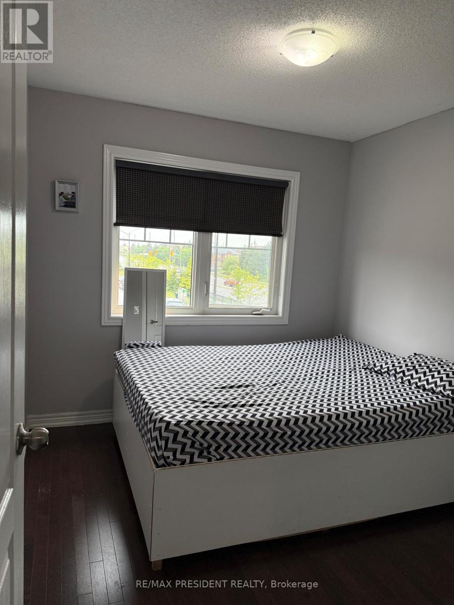 98 DAVENFIELD CIRCLE - 23