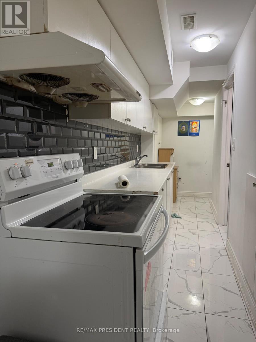 98 DAVENFIELD CIRCLE - 25
