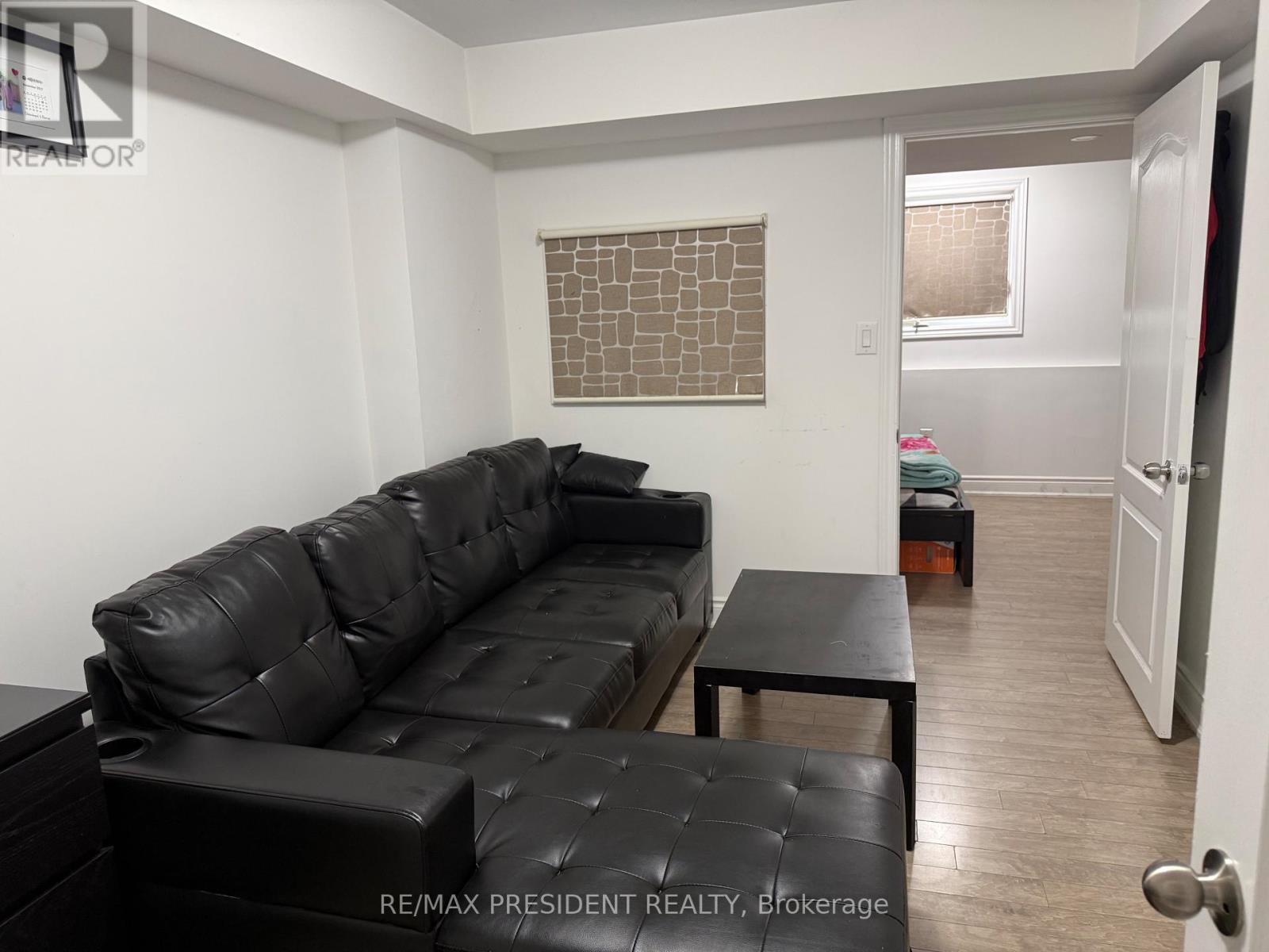 98 DAVENFIELD CIRCLE - 26