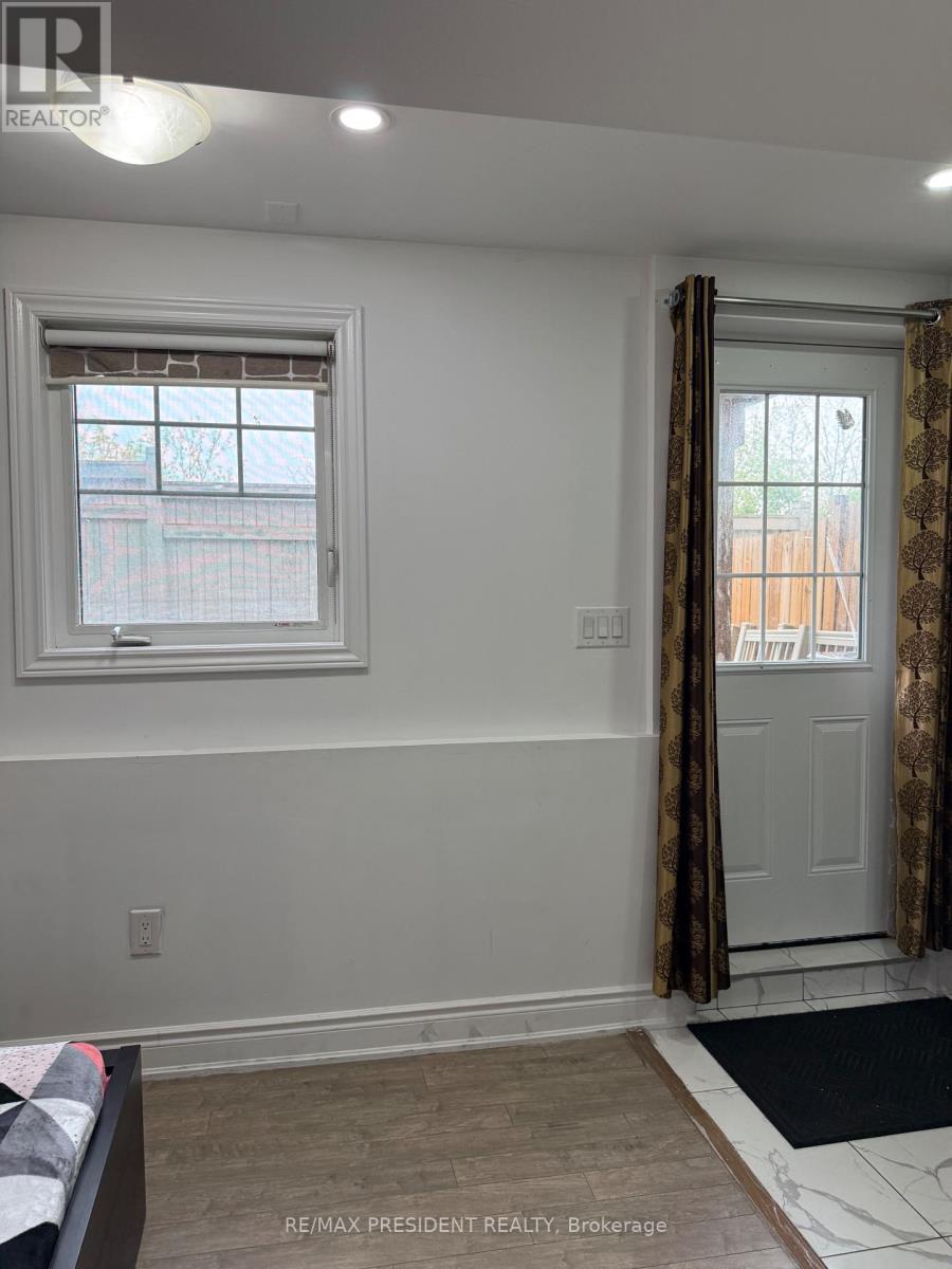 98 DAVENFIELD CIRCLE - 31