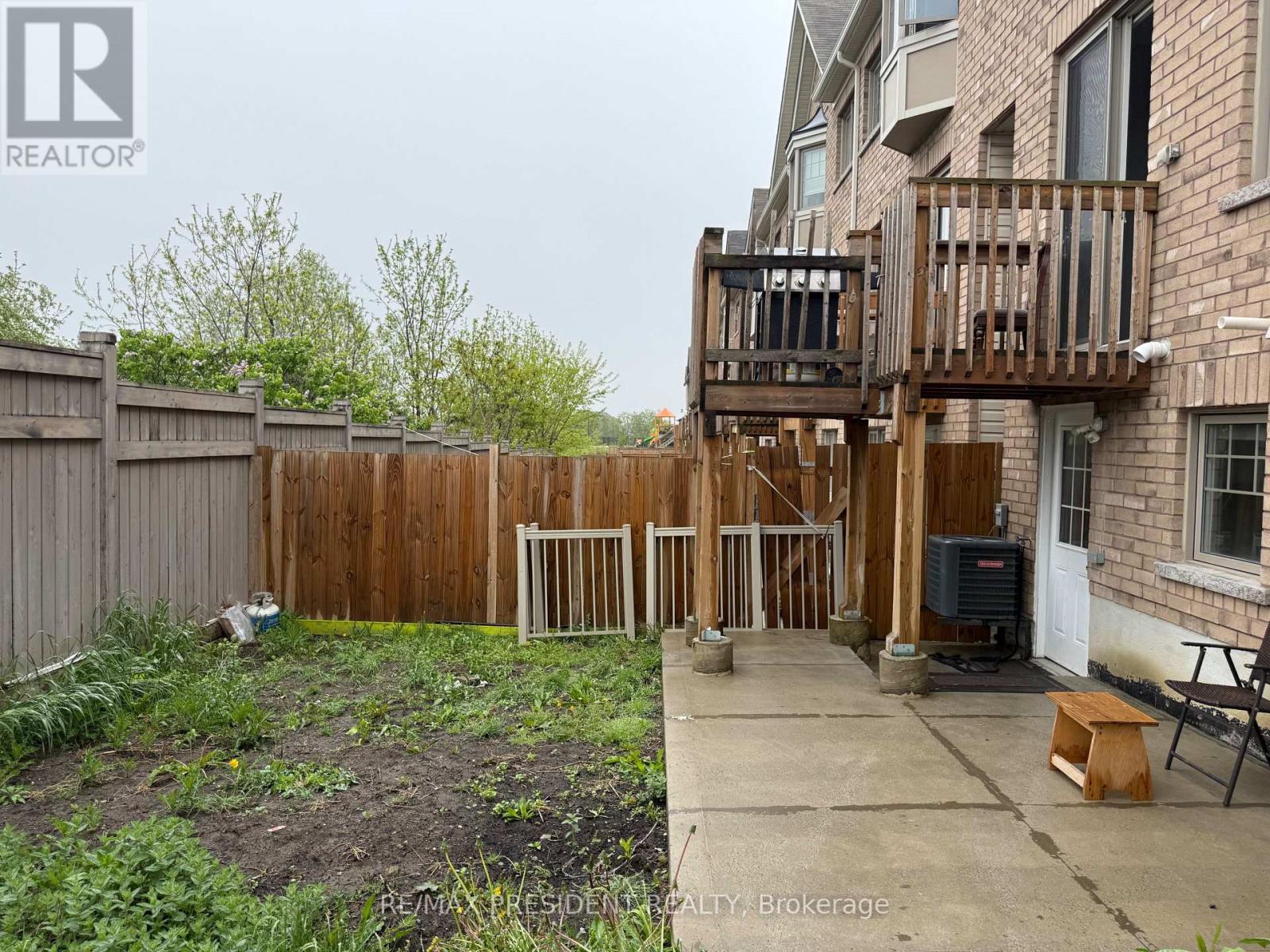 98 DAVENFIELD CIRCLE - 33