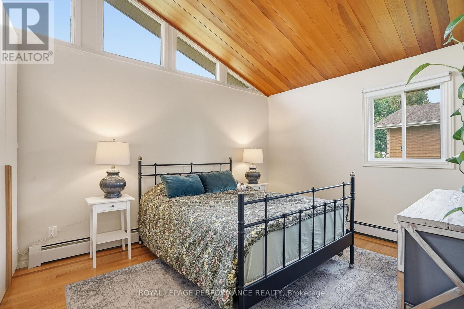 119 CENTENAIRE STREET - 17