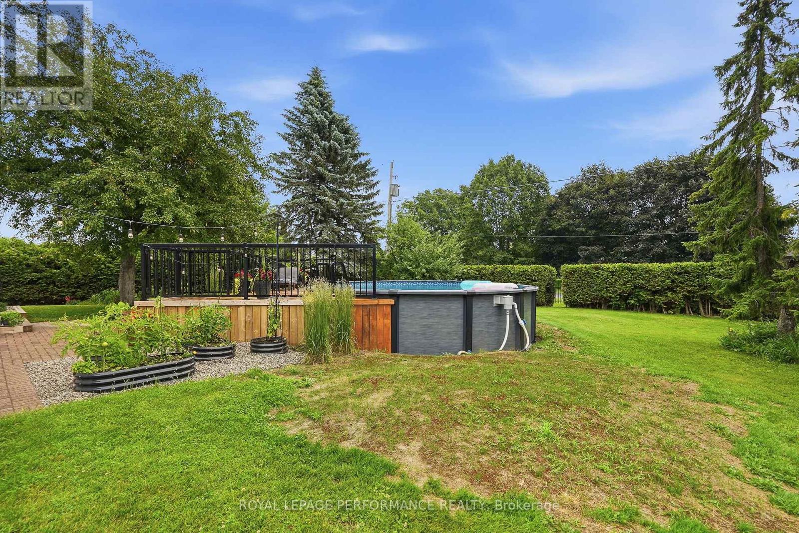 119 CENTENAIRE STREET - 32