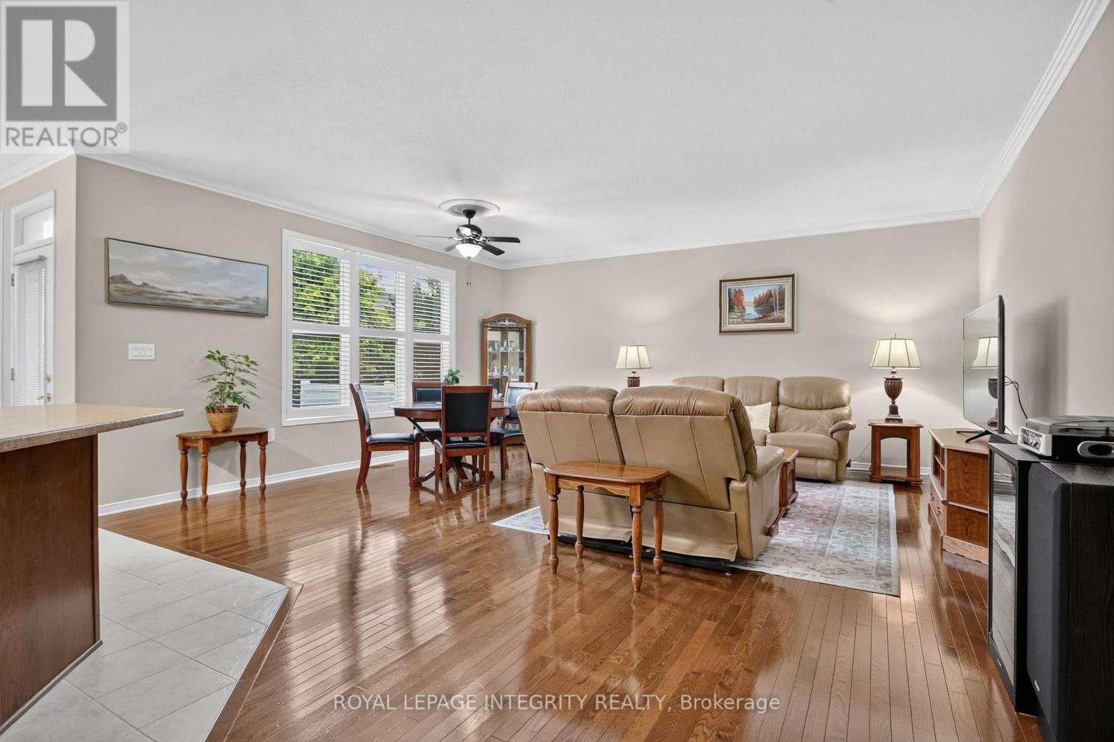 626 COUNTRY TRAIL PRIVATE - 10