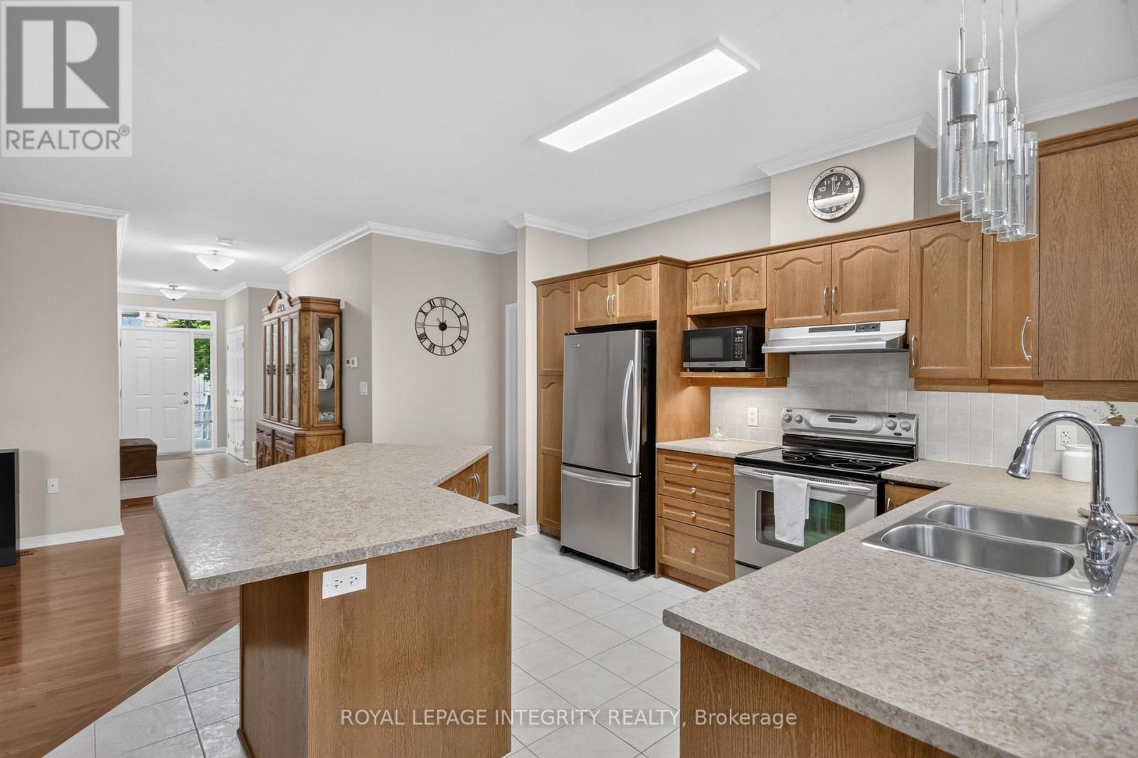 626 COUNTRY TRAIL PRIVATE - 16