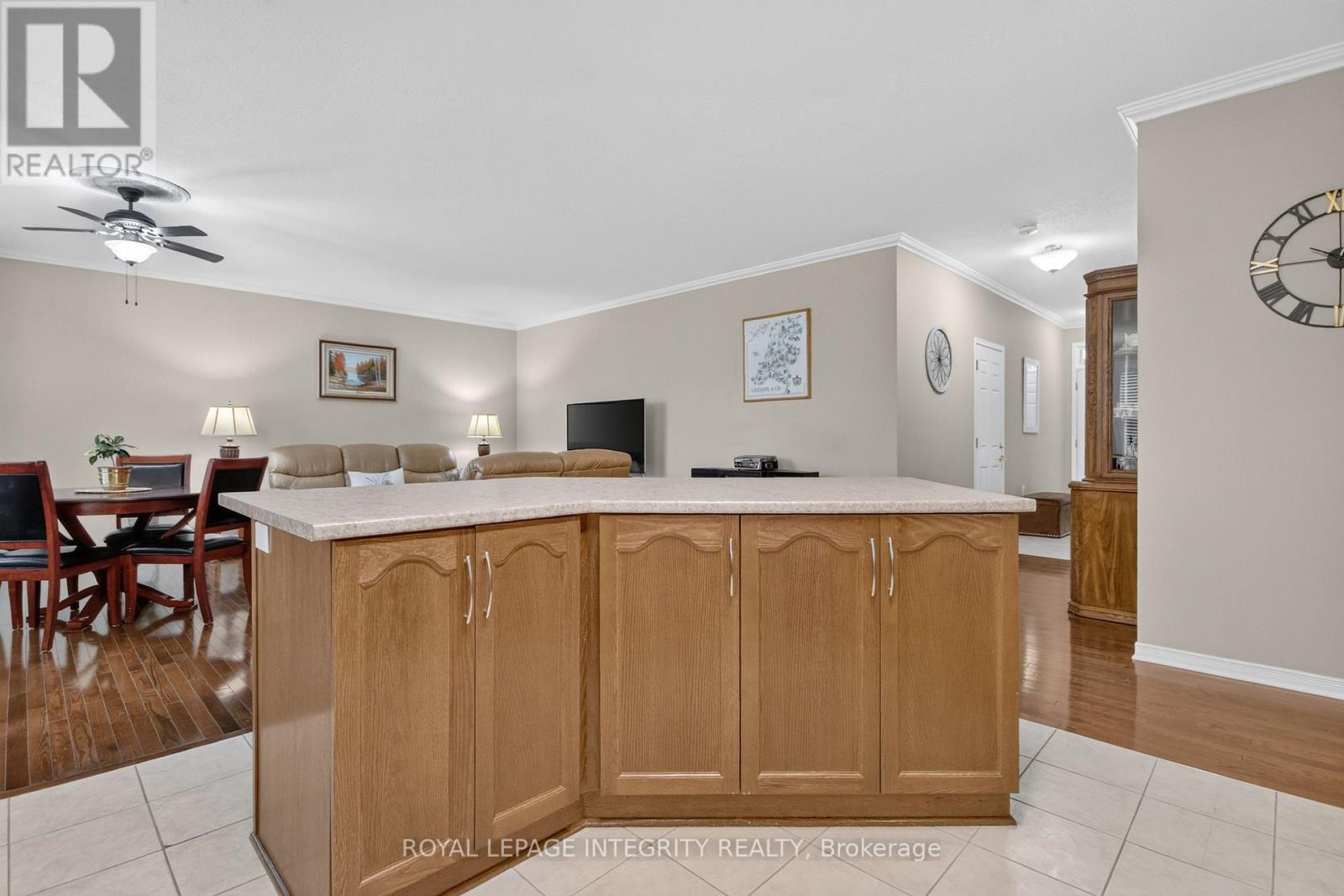626 COUNTRY TRAIL PRIVATE - 17