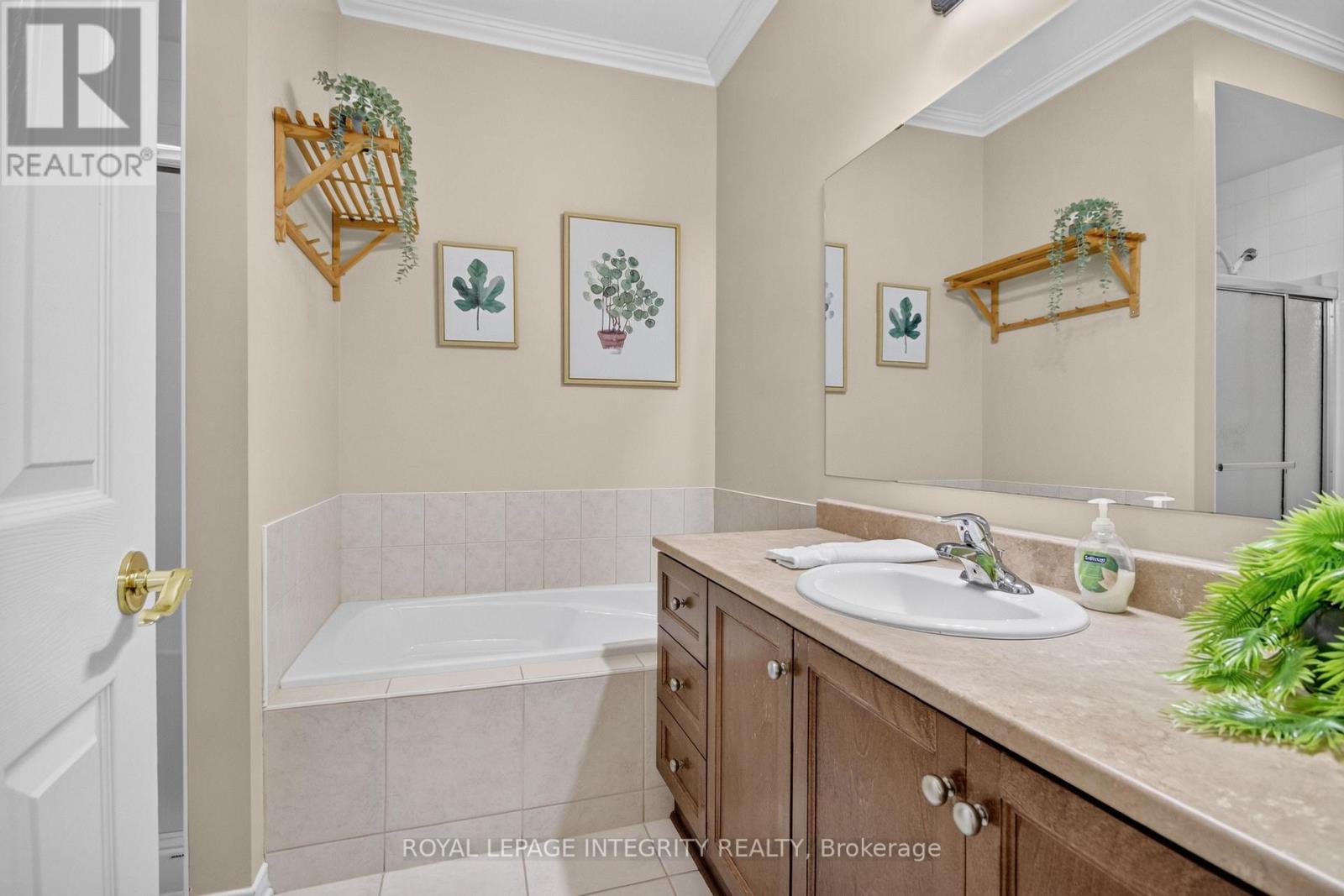 626 COUNTRY TRAIL PRIVATE - 20