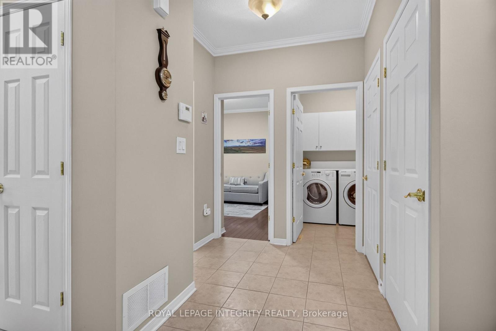 626 COUNTRY TRAIL PRIVATE - 22