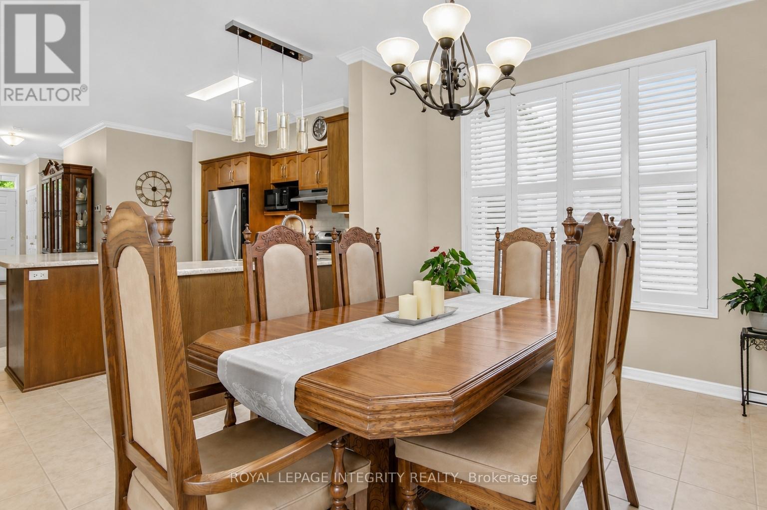 626 COUNTRY TRAIL PRIVATE - 23