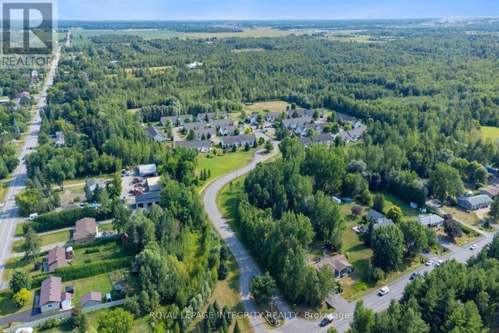 626 COUNTRY TRAIL PRIVATE - 35