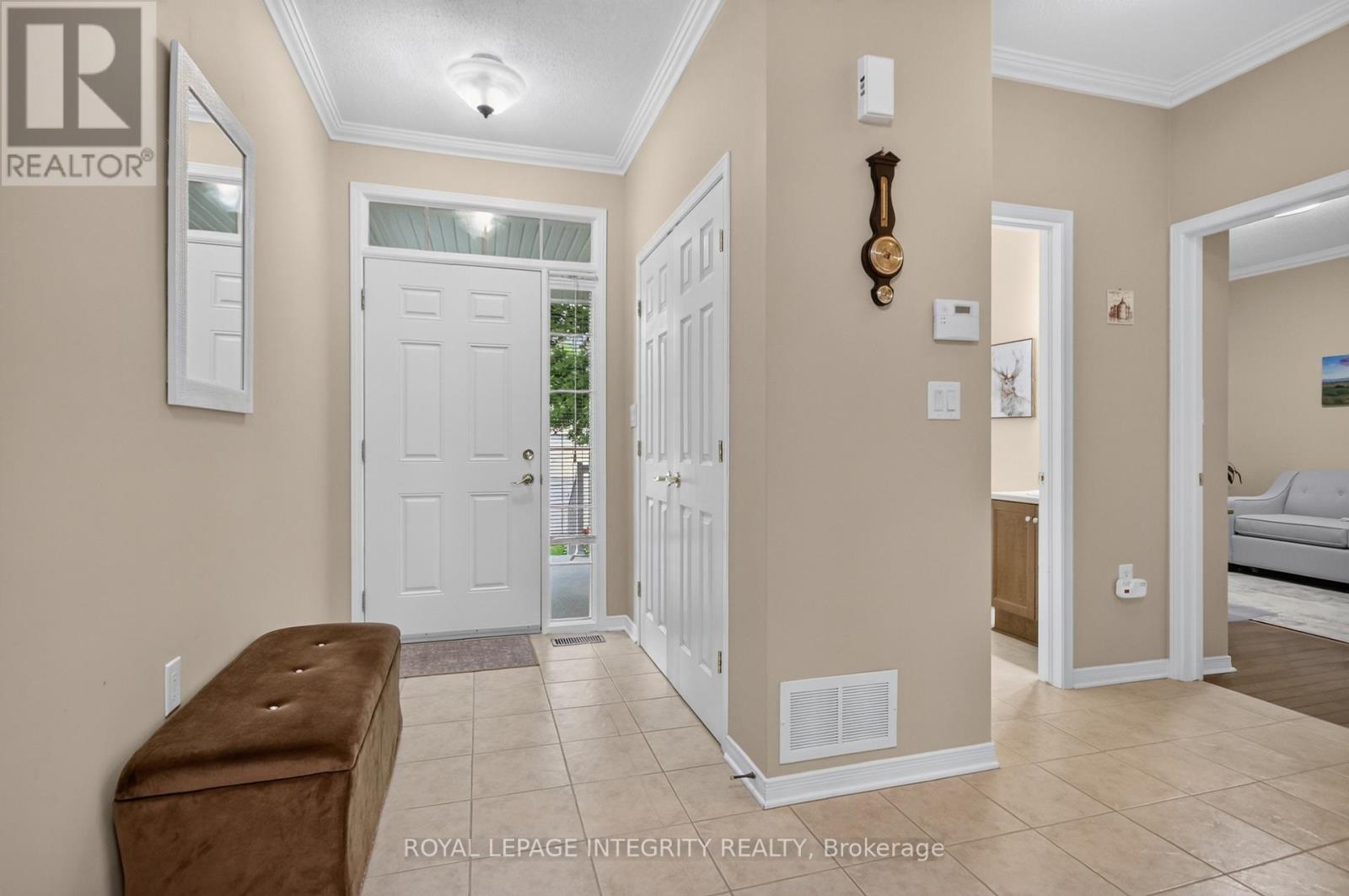 626 COUNTRY TRAIL PRIVATE - 4