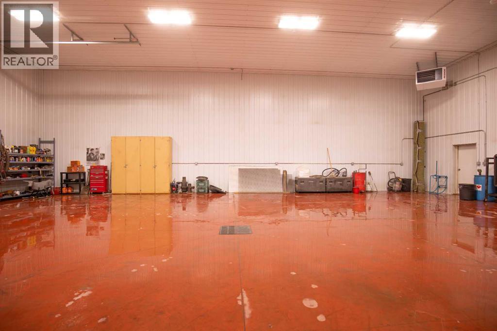3021 Township Road 400 - Photo 25