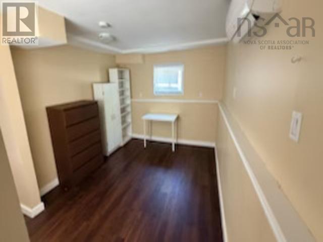 1697 St. Margaret's Bay Road - 13