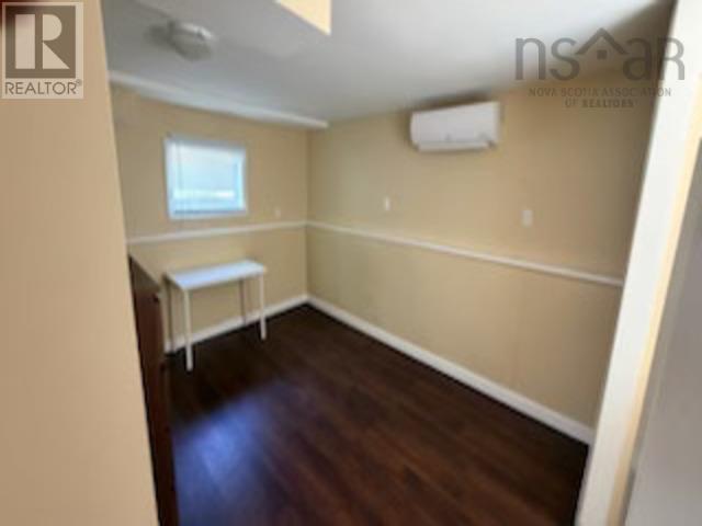 1697 St. Margaret's Bay Road - 14