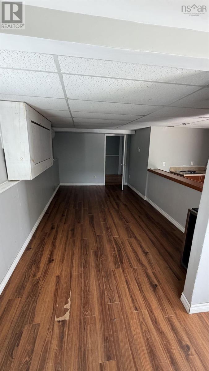 1697 St. Margaret's Bay Road - 27