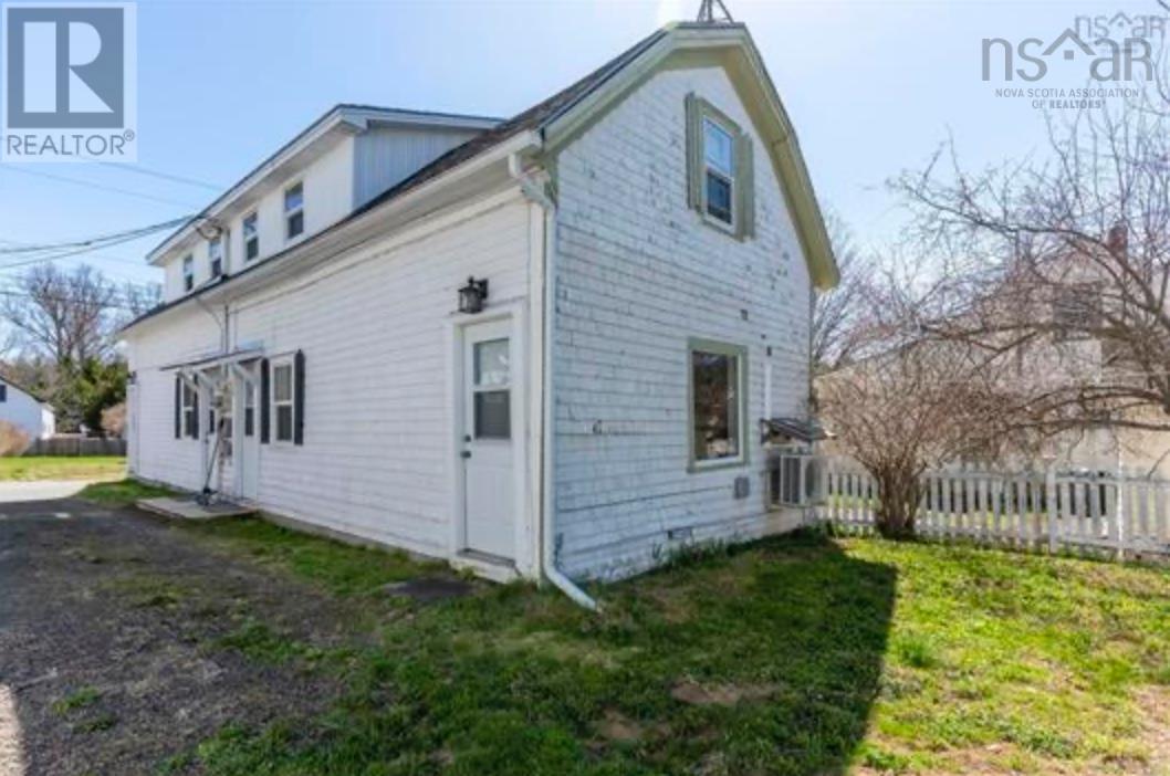 10352 1 Highway - 45