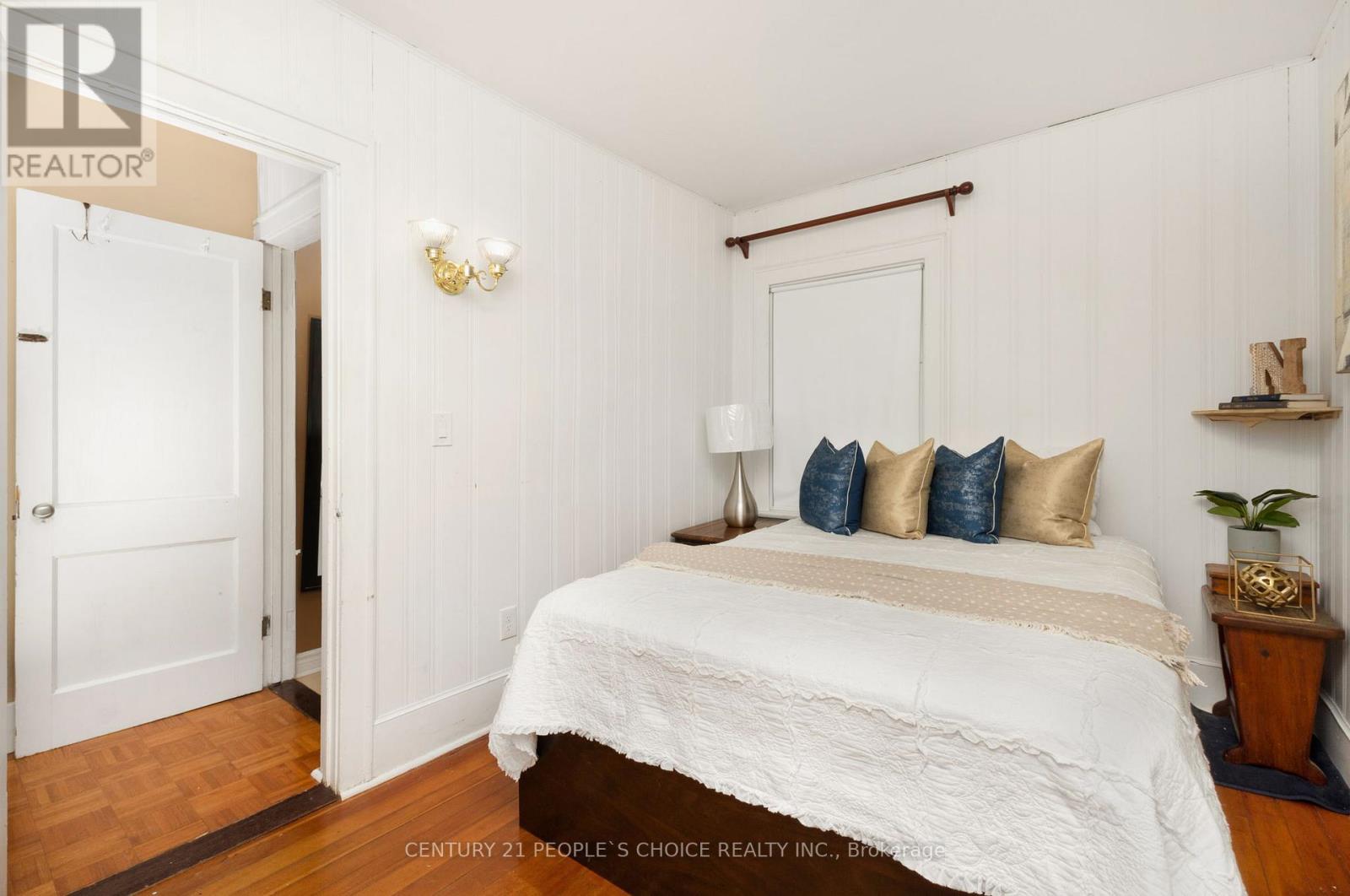 22 PARKER STREET - 29