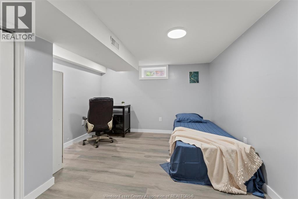 2729 VIRGINIA PARK - 24