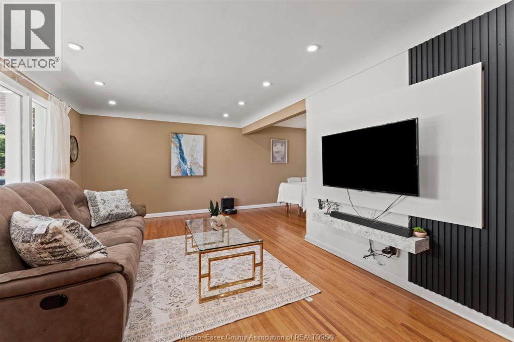 2729 VIRGINIA PARK - 3