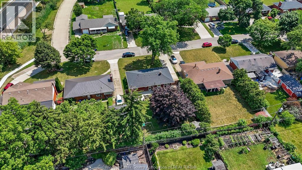 2729 VIRGINIA PARK - 34